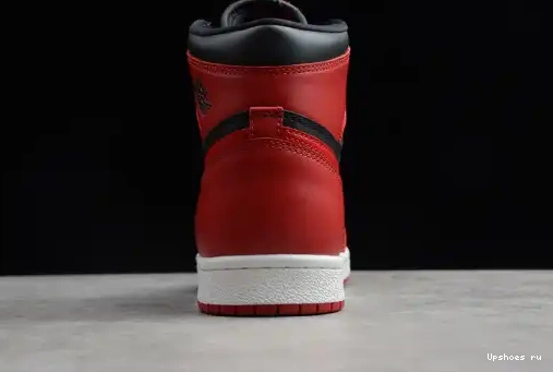 Jordan Air High 85 1 Varsity BQ4422-600 Red Retro  BQ4422-600 0510